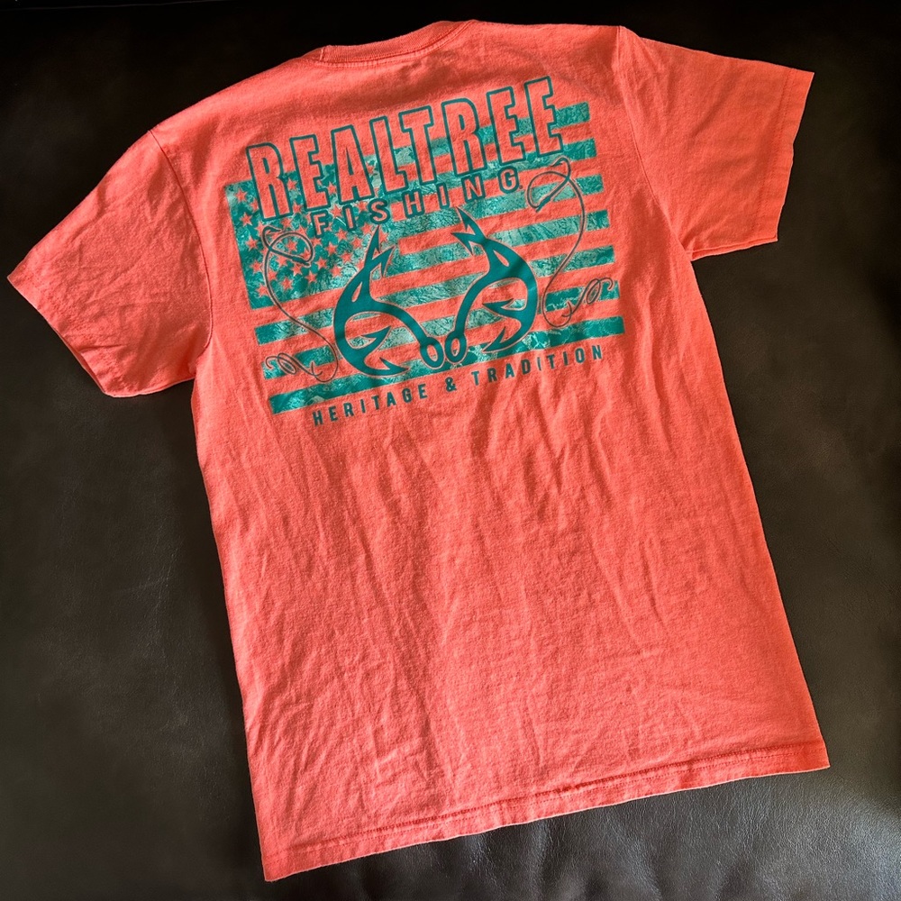REALTREE fishing tee shirt